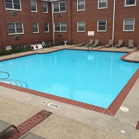 2Br Heritage Hill Apt Long Stay Discount